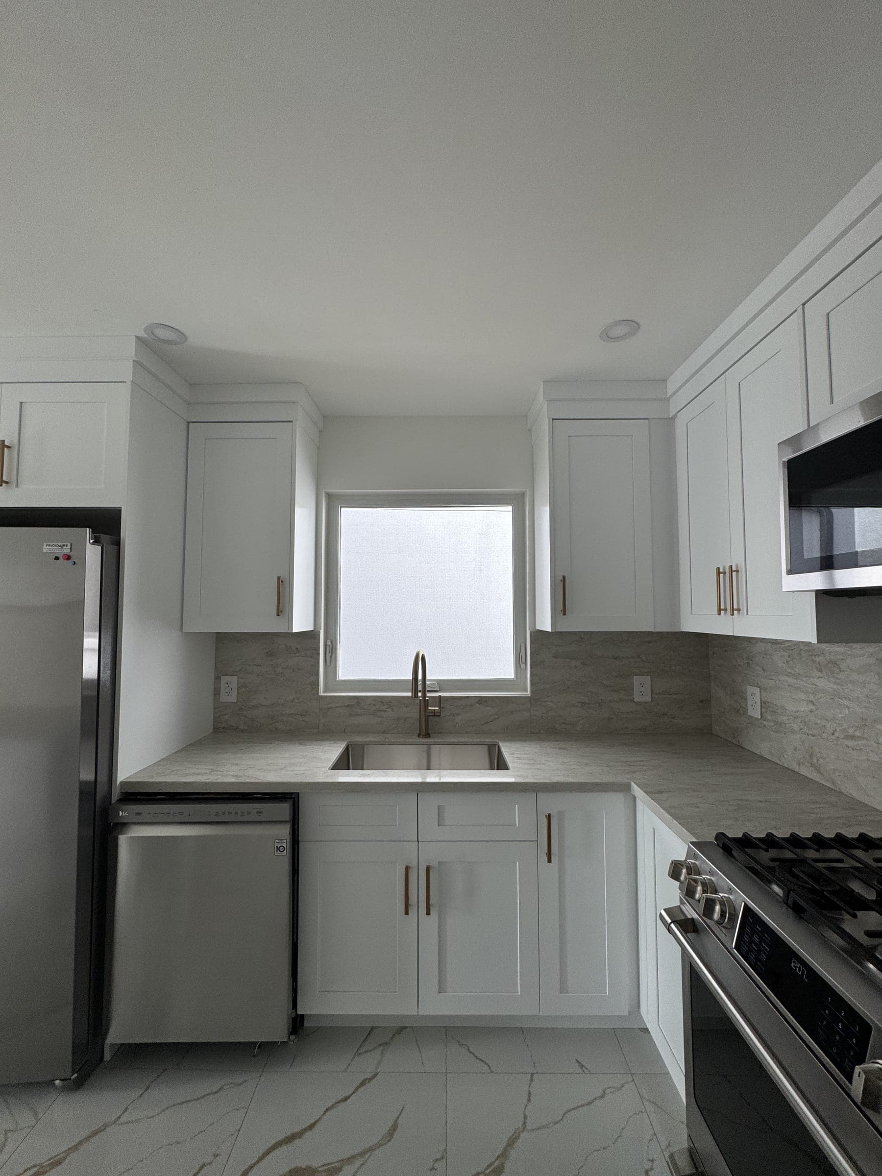 Sultana — view 1