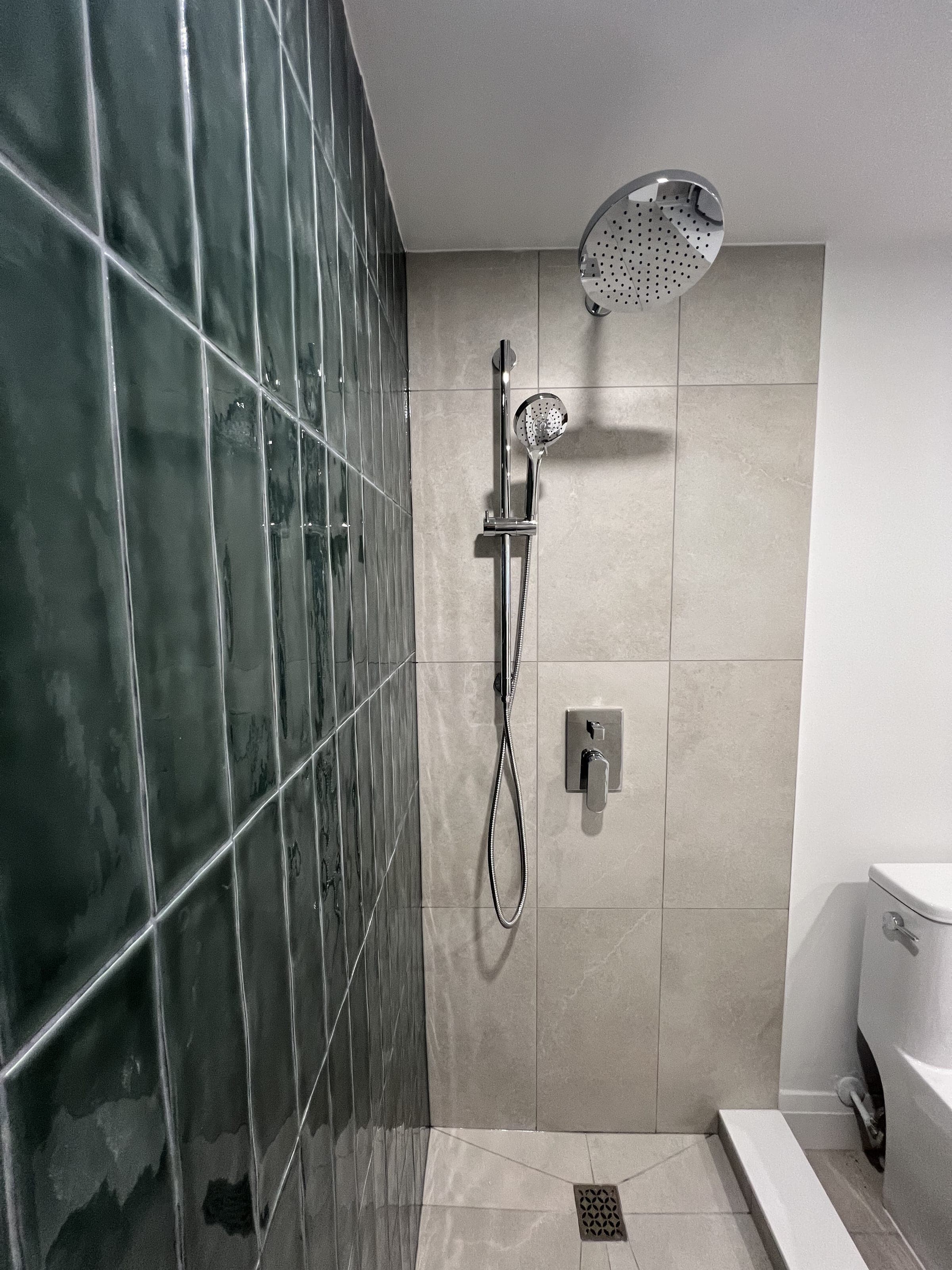 Yonge Street — Bathroom Renovation